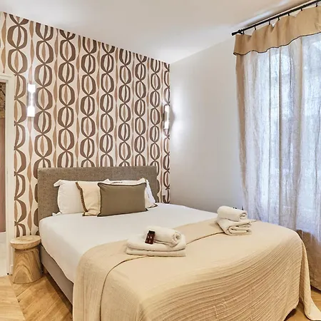 Modern 2 Bedrooms Center Of شقة *